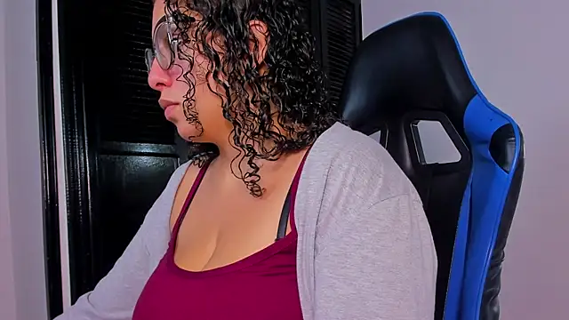 aixa 15 online show from October 2025 12:15:02 PM