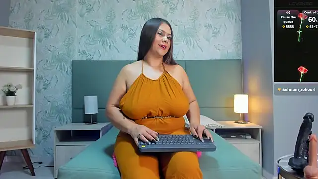 janecullen online show from September 2025 03:51:01 AM