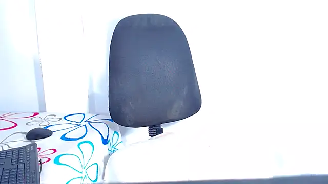 Megaanfox online show from March 2026 06:56:02 PM