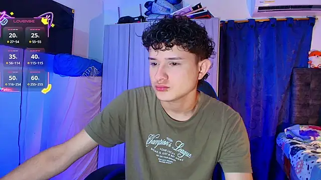 Nathan Bluee online show from February 2026 04:40:02 PM