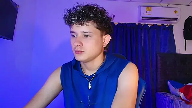 Nathan Bluee online show from June 2026 04:37:01 PM