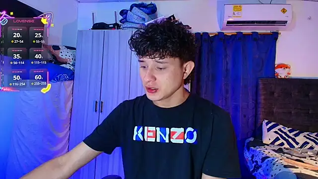 Nathan Bluee online show from February 2026 04:09:02 PM