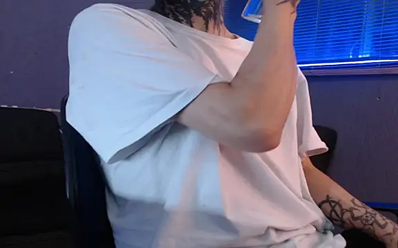 Andy bapho online show from December 2025 02:18:01 PM