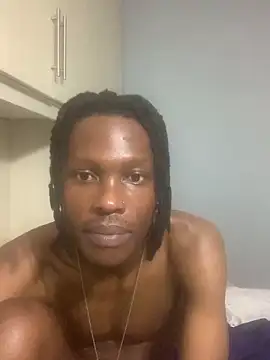 MluTheFixer online show from December 2024 07:00:02 PM