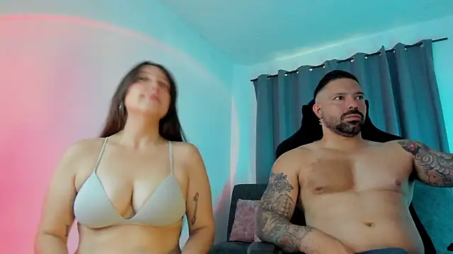 FreeLoveCouple online show from February 2026 02:06:01 PM