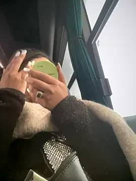 Khalyk G online show from November 2025 12:10:02 PM