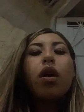 Snapshot of Khalyk_G chatting on December 2024 04:37:01 AM Khalyk G online show from December 2024 04:37:01 AM