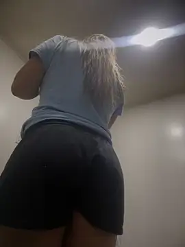 Snapshot of Khalyk_G chatting on September 2025 05:47:01 AM Khalyk G online show from September 2025 05:47:01 AM