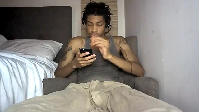 Snapshot of Skinnyblackman chatting on May 2026 04:41:01 AM Skinnyblackman online show from May 2026 04:41:01 AM