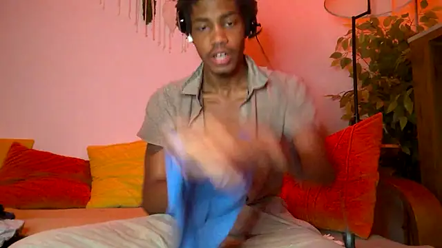 Skinnyblackman online show from March 2026 06:10:02 AM