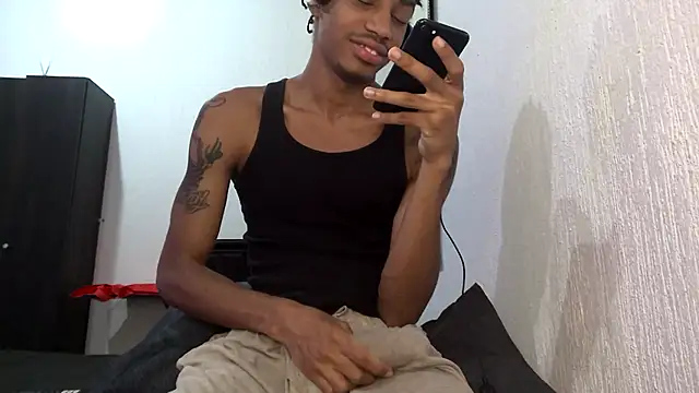 Skinnyblackman online show from March 2026 03:44:02 AM