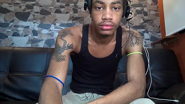 Skinnyblackman online show from April 2026 04:30:01 AM