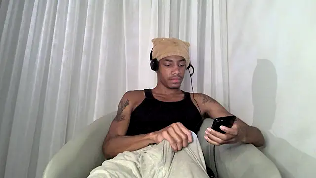 Skinnyblackman online show from October 2025 01:37:02 AM