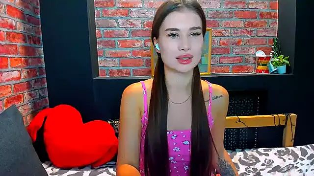 UrJoyy online show from October 2025 03:00:01 PM