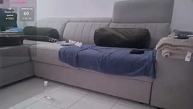 Meriozoro online show from October 2025 06:53:02 PM