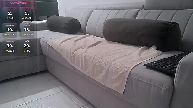 Meriozoro online show from September 2025 08:48:02 PM