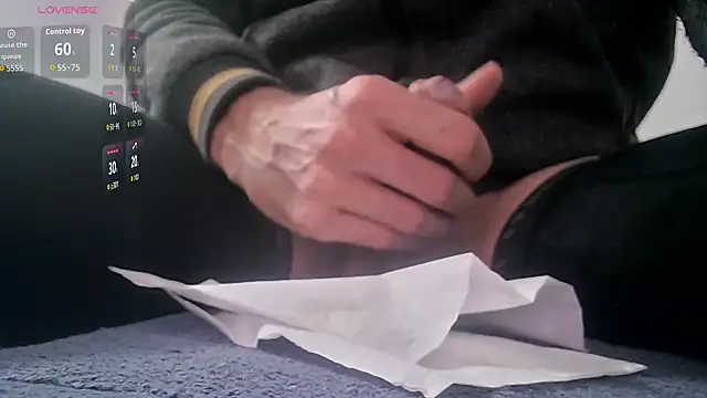 Meriozoro online show from November 2025 07:25:02 PM