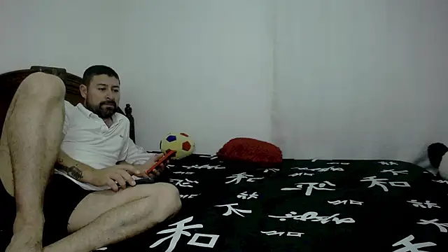 ambar jacksonn online show from November 2025 03:28:02 AM