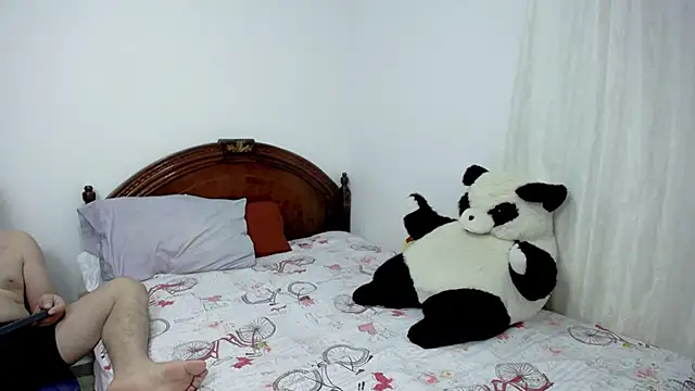 ambar jacksonn online show from April 2026 11:16:02 AM