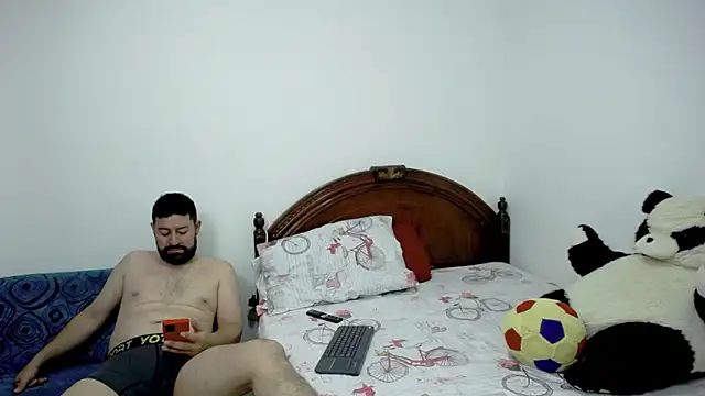 ambar jacksonn online show from April 2026 11:58:01 AM