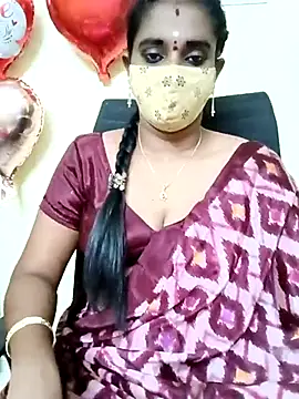 anisha91 online show from February 2025 05:17:02 PM