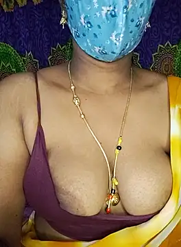 anisha91 online show from September 2025 05:29:01 PM