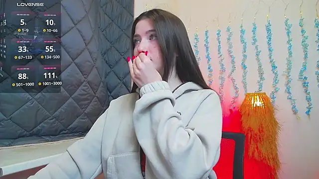 Luxuryalma online show from March 2026 06:44:01 AM