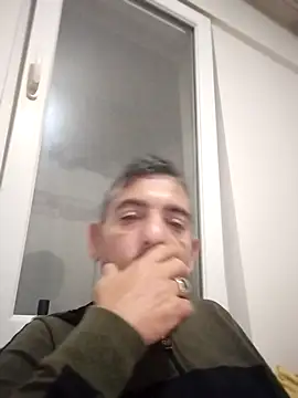 Egemen2245 online show from November 2025 07:40:02 PM