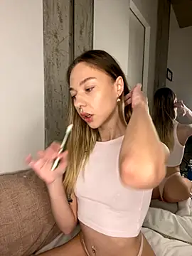 Snapshot of _urbestie_ chatting on October 2025 10:55:01 PM  urbestie  online show from October 2025 10:55:01 PM