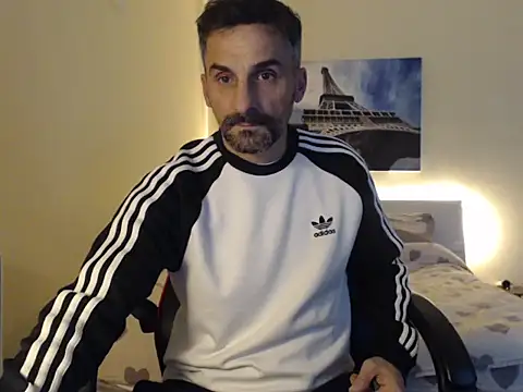 amydamarw online show from February 2026 05:13:01 PM