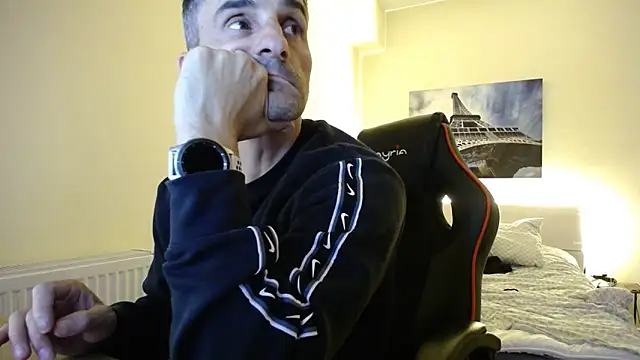 amydamarw online show from April 2026 08:12:02 PM