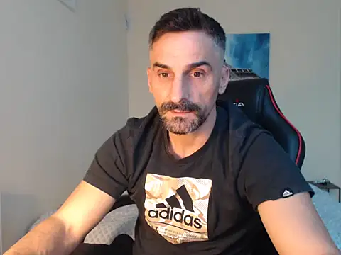 amydamarw online show from February 2026 03:10:02 PM