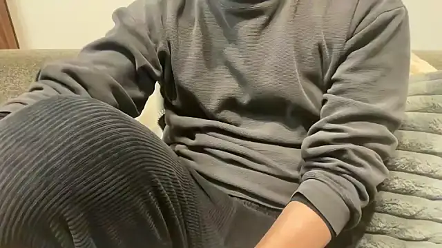 atom0407 online show from January 2025 03:06:01 PM