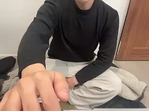 atom0407 online show from December 2024 04:44:02 PM