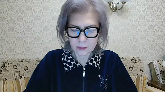 Snapshot of Elegant00Lady chatting on October 2025 05:46:01 PM Elegant00Lady online show from October 2025 05:46:01 PM