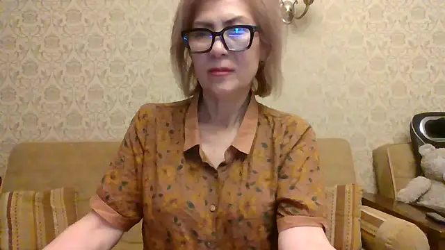 Snapshot of Elegant00Lady chatting on June 2026 06:13:01 PM Elegant00Lady online show from June 2026 06:13:01 PM