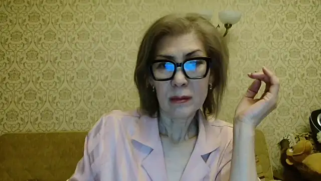 Elegant00Lady online show from March 2026 06:06:02 PM