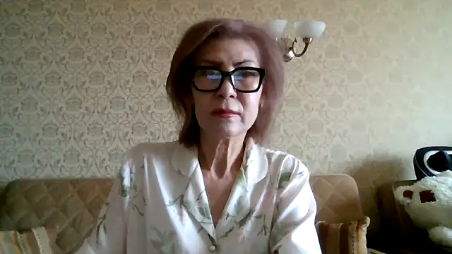 Elegant00Lady online show from April 2026 04:13:02 AM