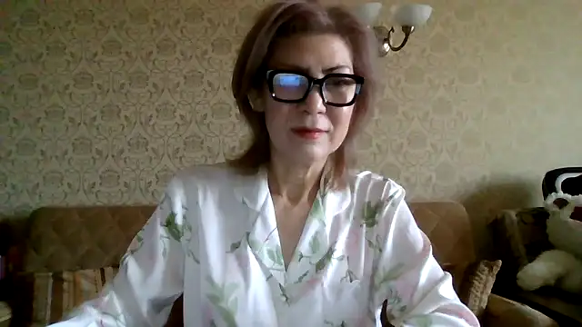 Elegant00Lady online show from December 2025 04:17:01 AM