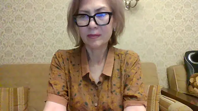 Snapshot of Elegant00Lady chatting on June 2026 05:01:01 PM Elegant00Lady online show from June 2026 05:01:01 PM