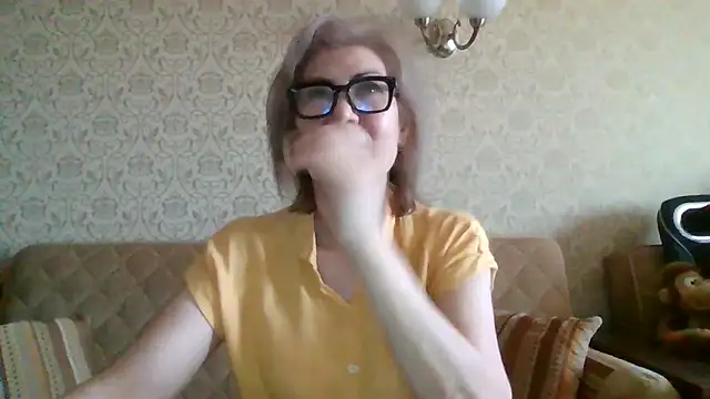 Snapshot of Elegant00Lady chatting on July 2026 08:03:01 AM Elegant00Lady online show from July 2026 08:03:01 AM