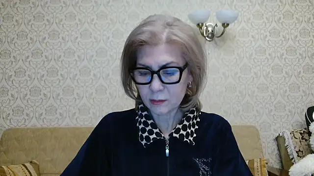 Elegant00Lady online show from January 2026 12:42:02 PM