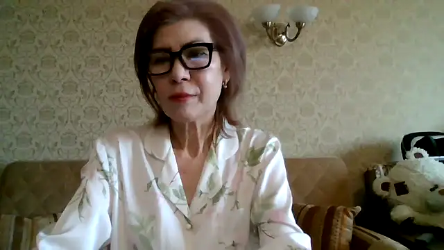 Elegant00Lady online show from February 2026 04:33:01 AM