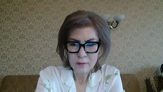 Elegant00Lady online show from December 2025 03:31:02 AM