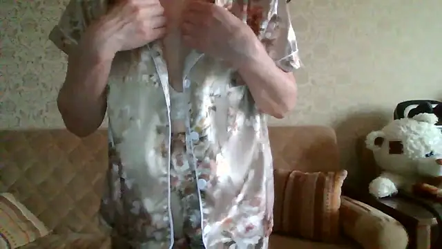 Snapshot of Elegant00Lady chatting on June 2026 02:53:01 AM Elegant00Lady online show from June 2026 02:53:01 AM
