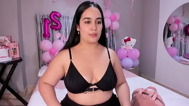 Snapshot of emma_lye chatting on October 2025 09:38:01 PM emma lye online show from October 2025 09:38:01 PM