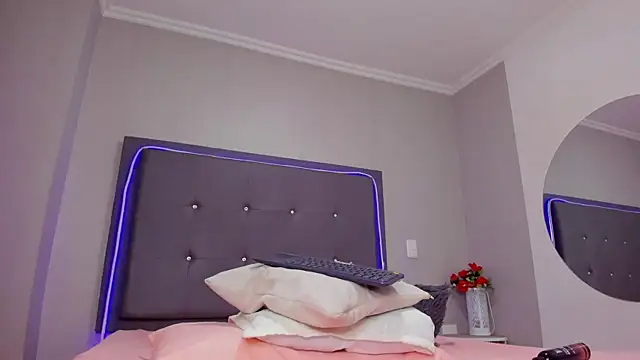 emma lye online show from February 2025 12:57:01 AM