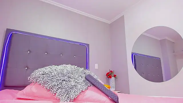 emma lye online show from March 2025 01:37:02 AM