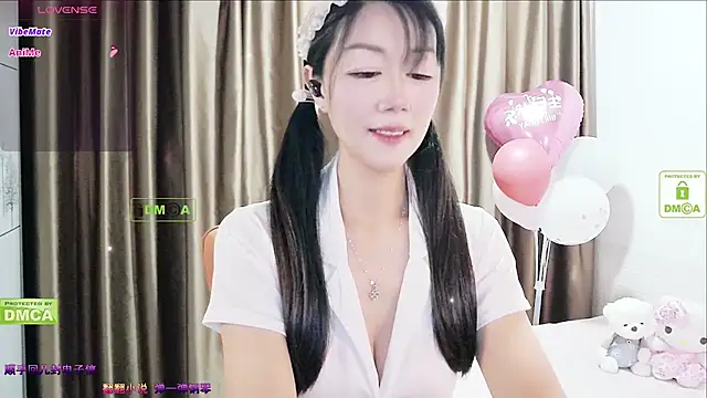 Snapshot of CindyHK chatting on December 2025 04:22:01 AM CindyHK online show from December 2025 04:22:01 AM