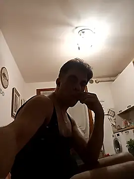 Giocandoassieme online show from November 2025 10:03:01 PM